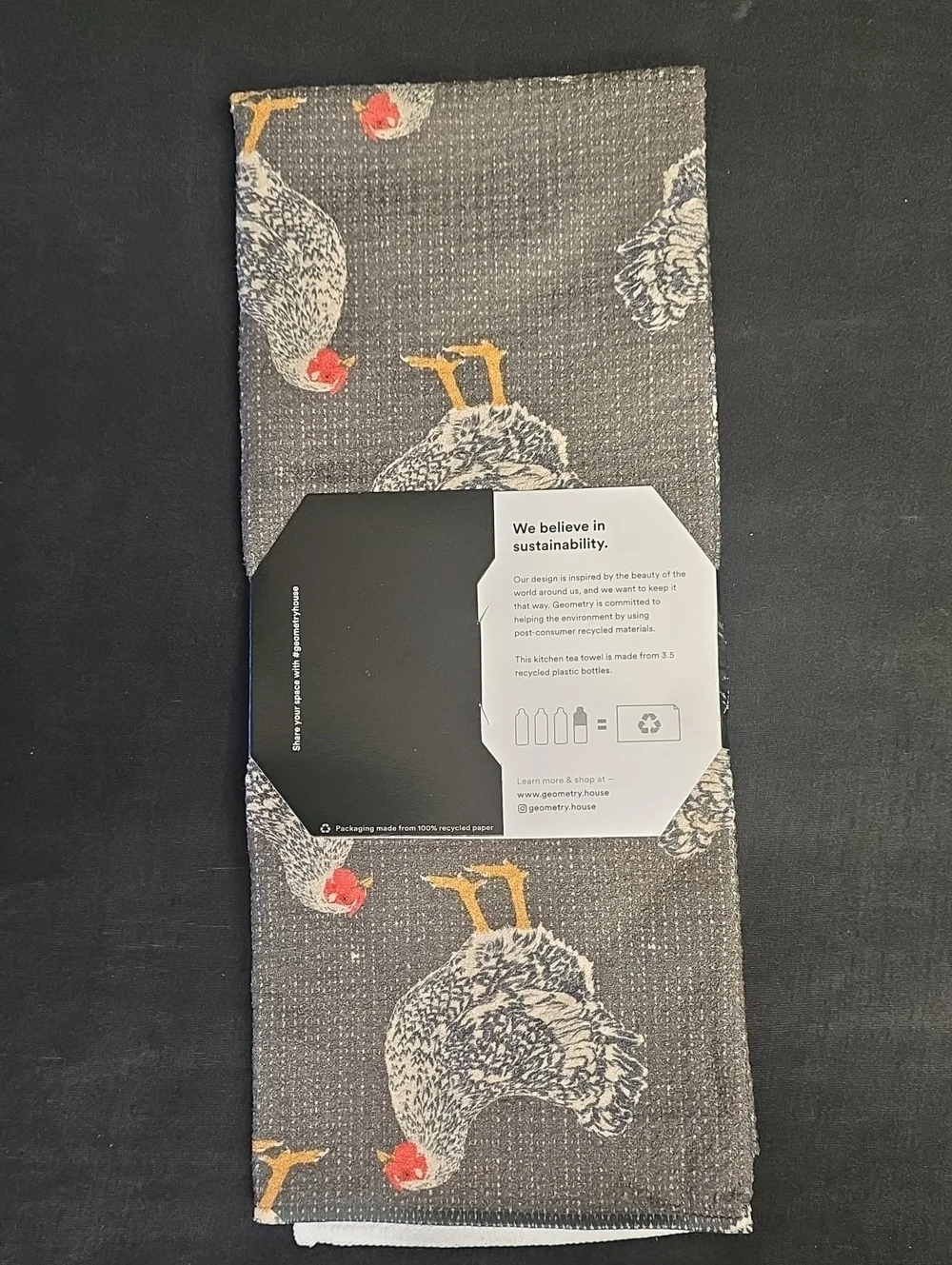 GEOMETEY KITCHEN TEA TOWEL- NWT